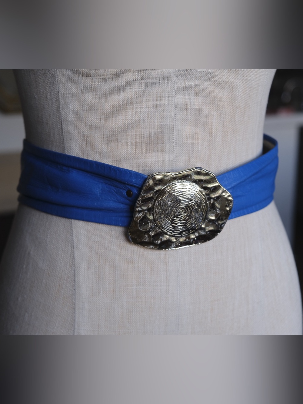 vintage statement belt